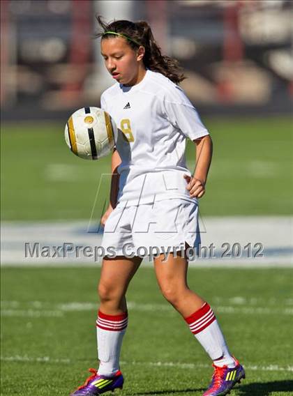 Thumbnail 2 in South Grand Prairie vs. Sunset (Emily Hunter Fish Bowl Tournament) photogallery.