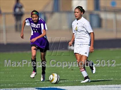 Thumbnail 3 in South Grand Prairie vs. Sunset (Emily Hunter Fish Bowl Tournament) photogallery.