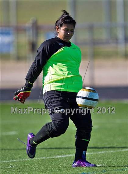 Thumbnail 2 in South Grand Prairie vs. Sunset (Emily Hunter Fish Bowl Tournament) photogallery.