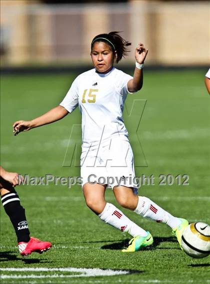 Thumbnail 3 in South Grand Prairie vs. Sunset (Emily Hunter Fish Bowl Tournament) photogallery.