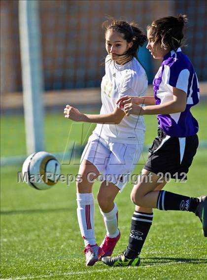 Thumbnail 2 in South Grand Prairie vs. Sunset (Emily Hunter Fish Bowl Tournament) photogallery.