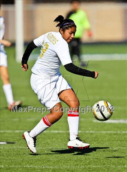 Thumbnail 2 in South Grand Prairie vs. Sunset (Emily Hunter Fish Bowl Tournament) photogallery.
