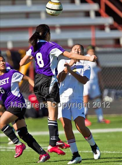Thumbnail 2 in South Grand Prairie vs. Sunset (Emily Hunter Fish Bowl Tournament) photogallery.