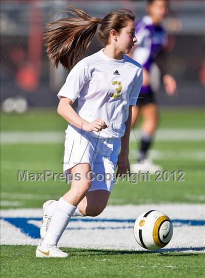 Thumbnail 2 in South Grand Prairie vs. Sunset (Emily Hunter Fish Bowl Tournament) photogallery.
