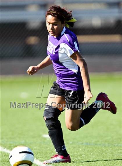 Thumbnail 2 in South Grand Prairie vs. Sunset (Emily Hunter Fish Bowl Tournament) photogallery.