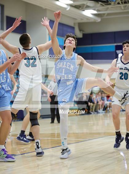 Thumbnail 1 in JV: Salem Hills @ Juan Diego Catholic photogallery.
