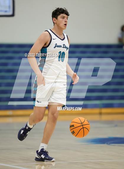 Thumbnail 1 in JV: Salem Hills @ Juan Diego Catholic photogallery.