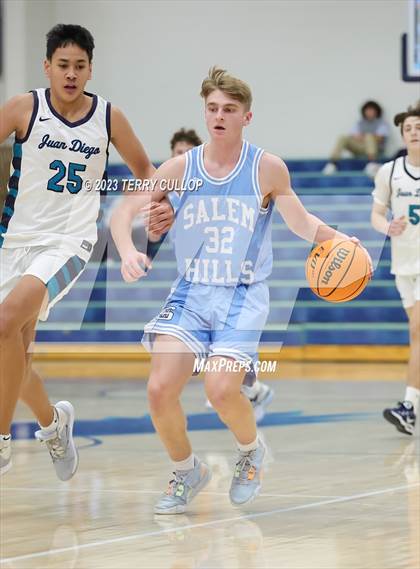 Thumbnail 1 in JV: Salem Hills @ Juan Diego Catholic photogallery.