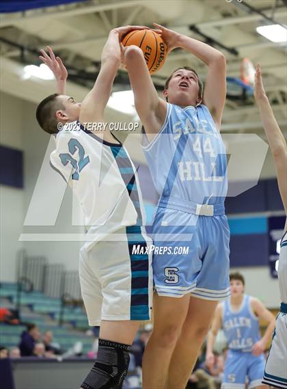 Thumbnail 3 in JV: Salem Hills @ Juan Diego Catholic photogallery.