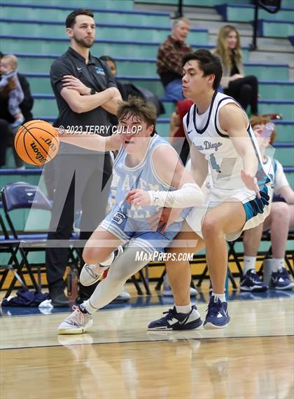Thumbnail 1 in JV: Salem Hills @ Juan Diego Catholic photogallery.