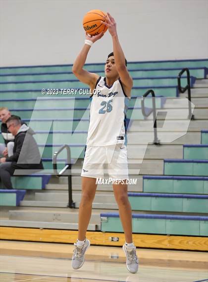 Thumbnail 3 in JV: Salem Hills @ Juan Diego Catholic photogallery.
