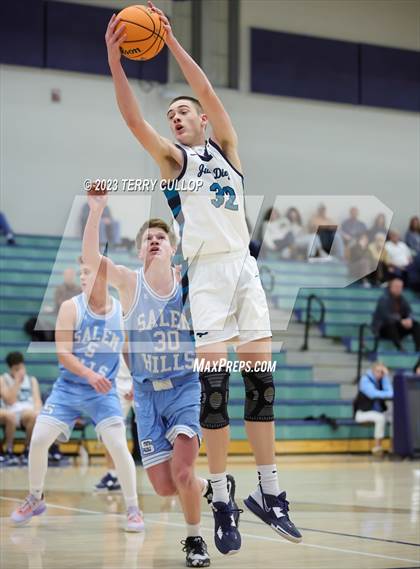 Thumbnail 2 in JV: Salem Hills @ Juan Diego Catholic photogallery.