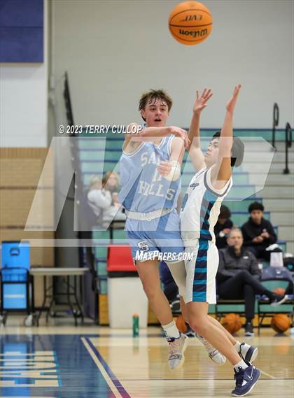 Thumbnail 1 in JV: Salem Hills @ Juan Diego Catholic photogallery.