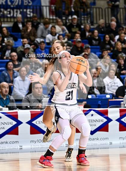 Thumbnail 2 in Mt. Vernon-Enola vs. Conway Christian (AAA 2A State Final) photogallery.