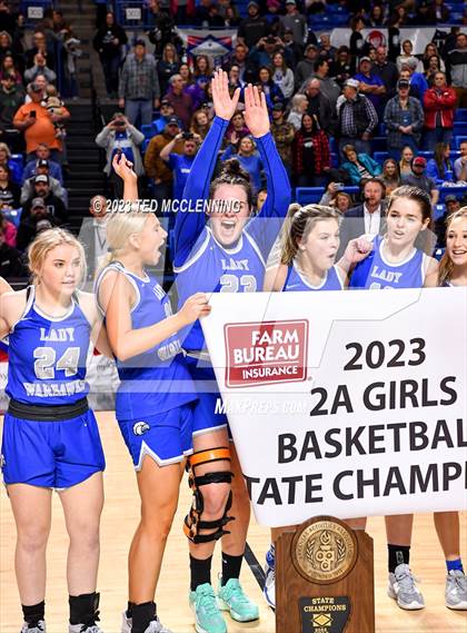 Thumbnail 2 in Mt. Vernon-Enola vs. Conway Christian (AAA 2A State Final) photogallery.