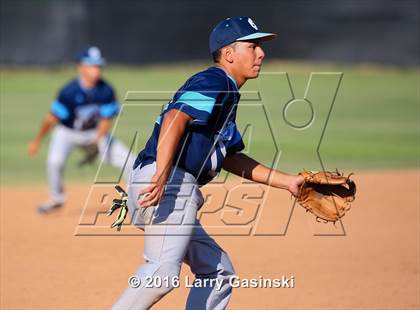 Thumbnail 2 in Saugus @ Canyon photogallery.