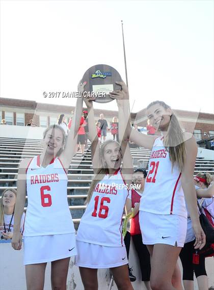 Thumbnail 2 in North Rockland vs. Guilderland (NYSPHSAA Class A Regional Final) photogallery.