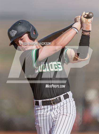 Thumbnail 2 in Moapa Valley vs Virgin Valley (NIAA 3A Winners Final) photogallery.