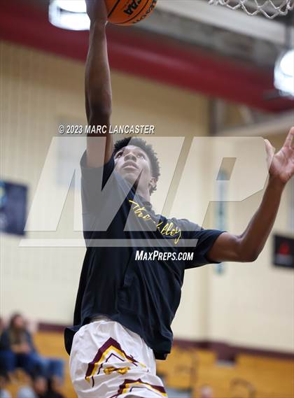 Thumbnail 1 in Hickory Ridge @ Sun Valley photogallery.
