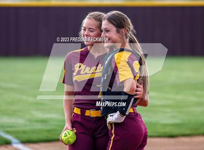 Thumbnail 2 in Tioga @ Collinsville photogallery.