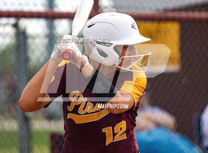 Thumbnail 2 in Tioga @ Collinsville photogallery.