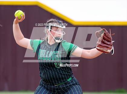 Thumbnail 2 in Tioga @ Collinsville photogallery.