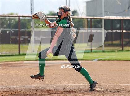 Thumbnail 2 in Tioga @ Collinsville photogallery.