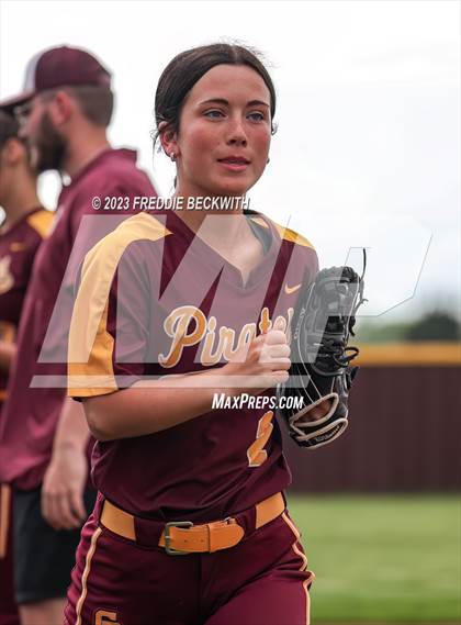 Thumbnail 1 in Tioga @ Collinsville photogallery.