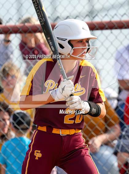 Thumbnail 3 in Tioga @ Collinsville photogallery.