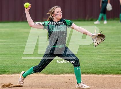 Thumbnail 2 in Tioga @ Collinsville photogallery.