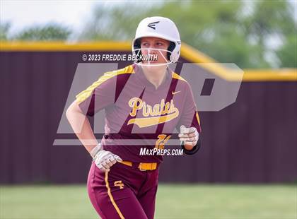Thumbnail 1 in Tioga @ Collinsville photogallery.