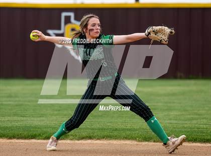 Thumbnail 1 in Tioga @ Collinsville photogallery.