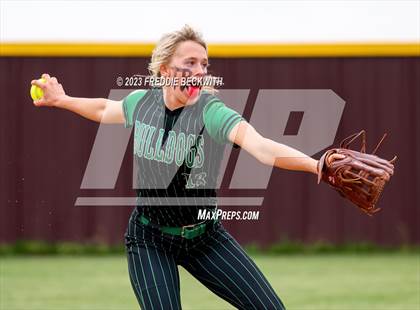 Thumbnail 3 in Tioga @ Collinsville photogallery.