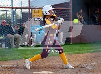 Thumbnail 1 in Tioga @ Collinsville photogallery.