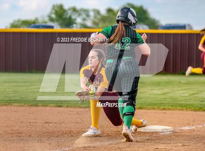 Thumbnail 3 in Tioga @ Collinsville photogallery.