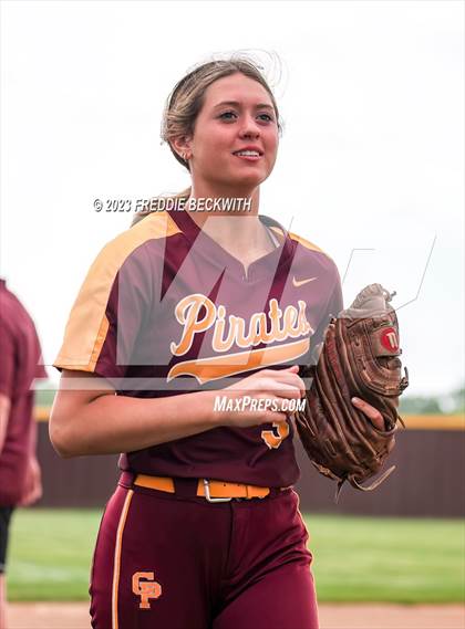 Thumbnail 1 in Tioga @ Collinsville photogallery.