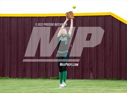 Thumbnail 2 in Tioga @ Collinsville photogallery.
