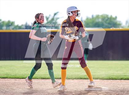 Thumbnail 2 in Tioga @ Collinsville photogallery.