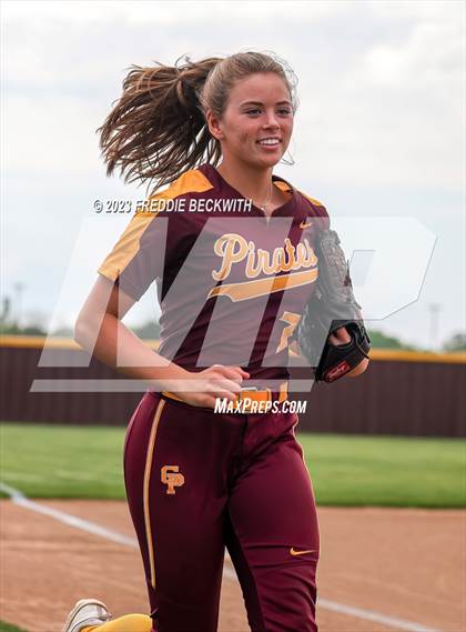Thumbnail 1 in Tioga @ Collinsville photogallery.
