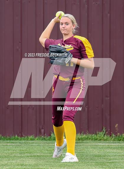 Thumbnail 3 in Tioga @ Collinsville photogallery.