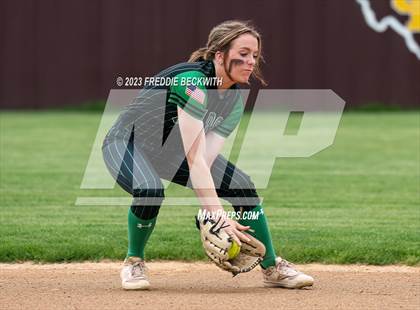 Thumbnail 3 in Tioga @ Collinsville photogallery.