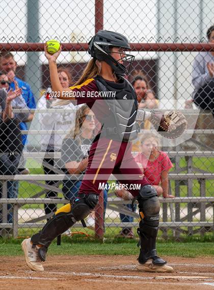 Thumbnail 2 in Tioga @ Collinsville photogallery.