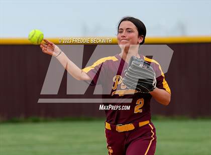 Thumbnail 2 in Tioga @ Collinsville photogallery.
