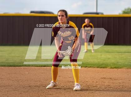 Thumbnail 3 in Tioga @ Collinsville photogallery.