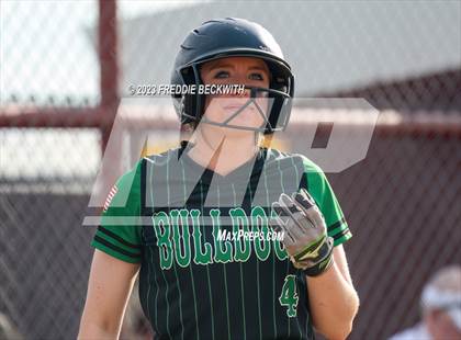 Thumbnail 3 in Tioga @ Collinsville photogallery.