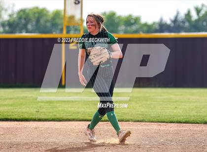 Thumbnail 2 in Tioga @ Collinsville photogallery.