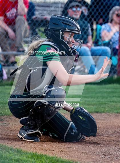Thumbnail 3 in Tioga @ Collinsville photogallery.