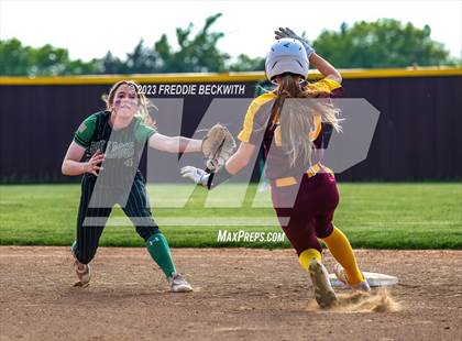 Thumbnail 2 in Tioga @ Collinsville photogallery.