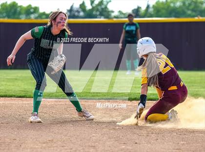 Thumbnail 1 in Tioga @ Collinsville photogallery.