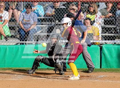 Thumbnail 3 in Tioga @ Collinsville photogallery.